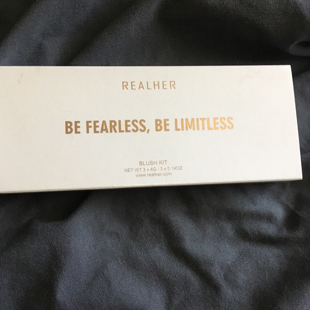 Realher blush kit